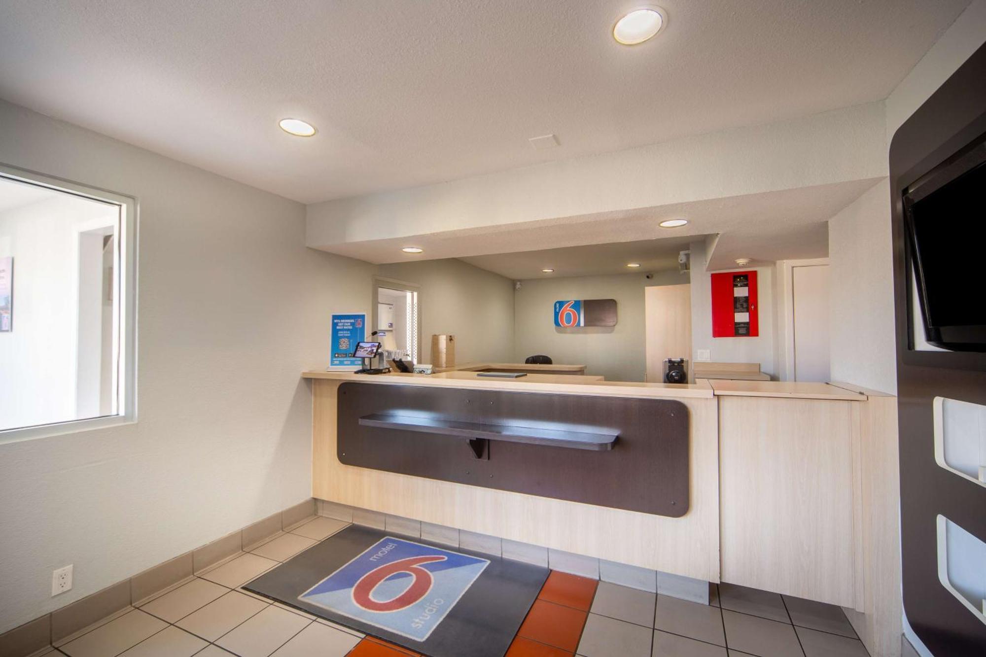 Motel 6-Del Rio, Tx ภายนอก รูปภาพ